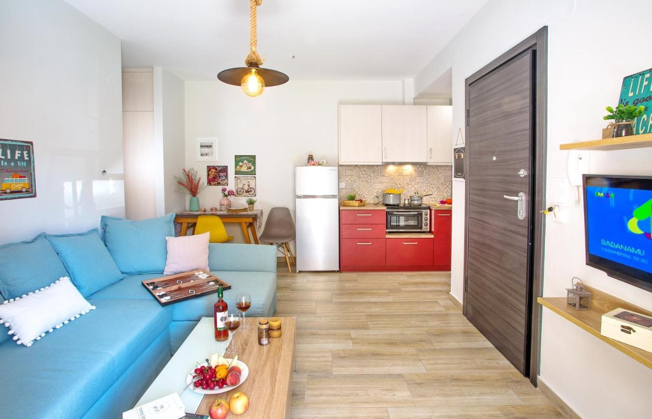 Myrsini'S Apartment Néa Péramos Εξωτερικό φωτογραφία