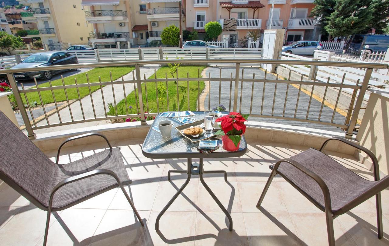 Myrsini'S Apartment Néa Péramos Εξωτερικό φωτογραφία
