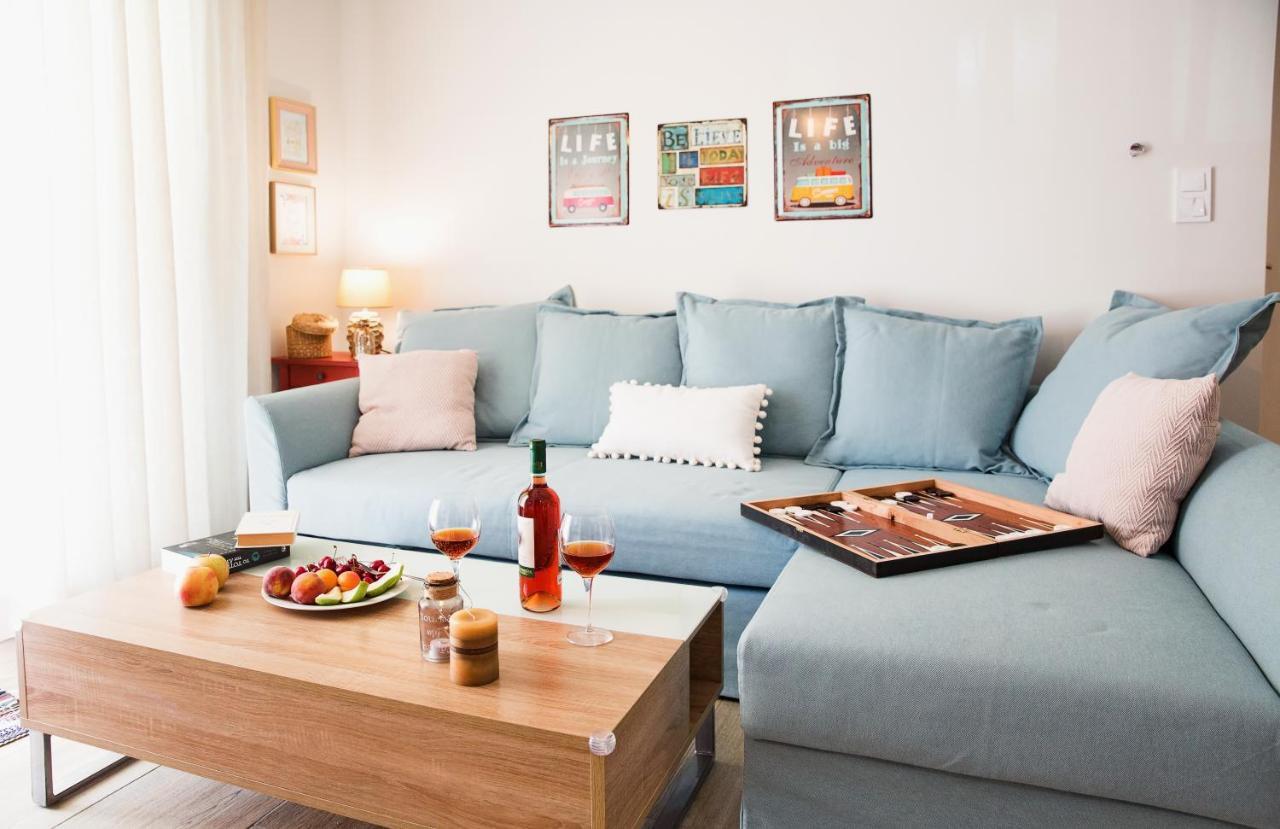 Myrsini'S Apartment Néa Péramos Εξωτερικό φωτογραφία